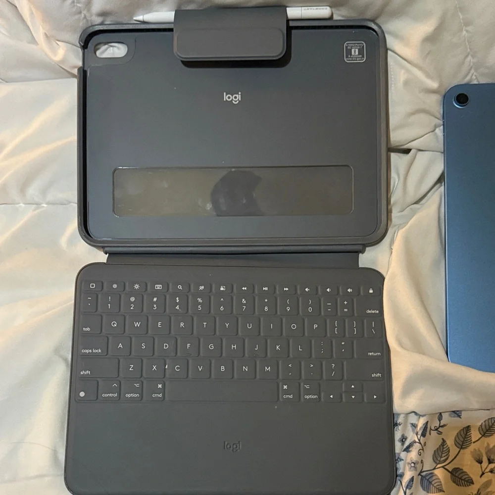 Logitech Gray Keyboard Case with Stylus Holder